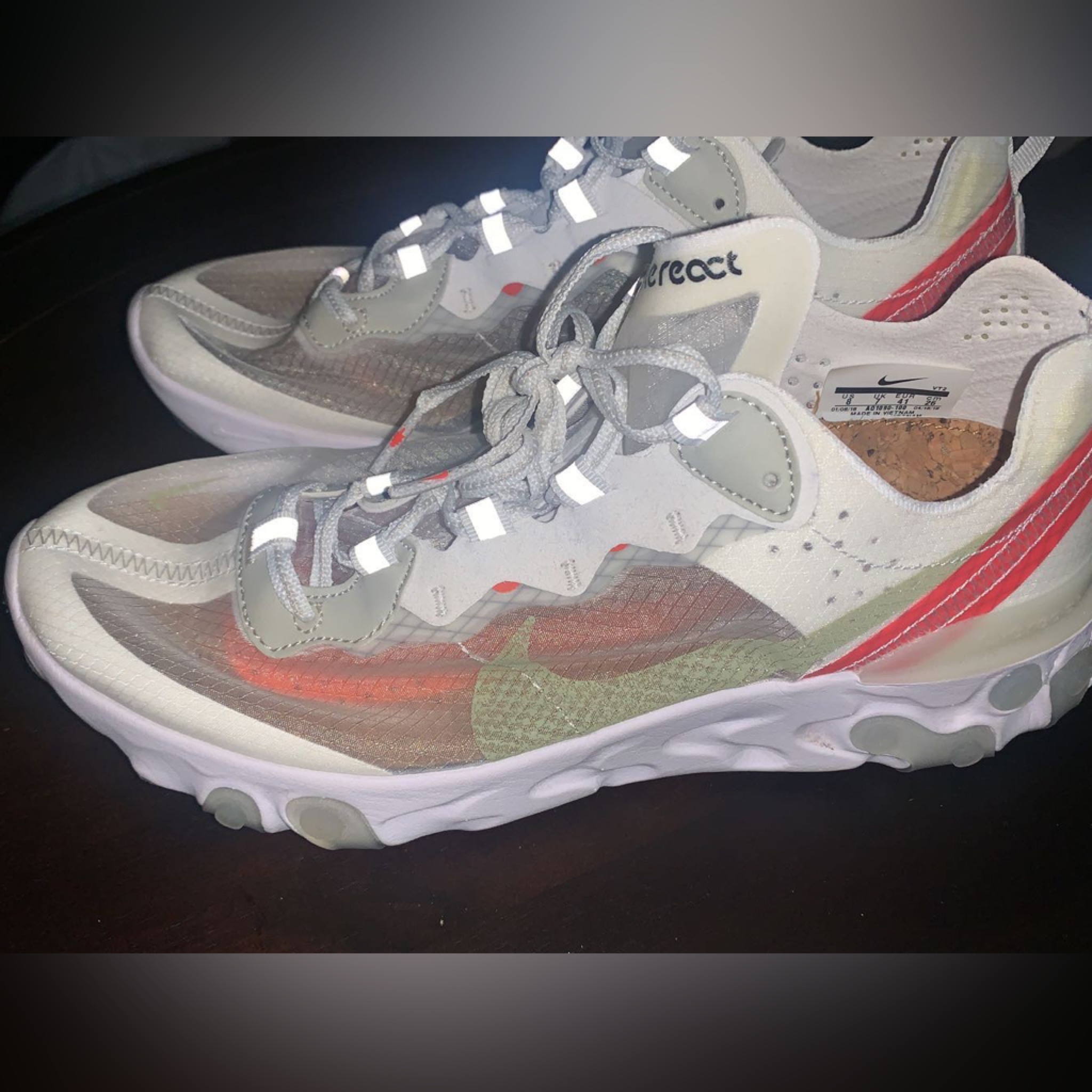 Nike React Element - Sail Light Bone